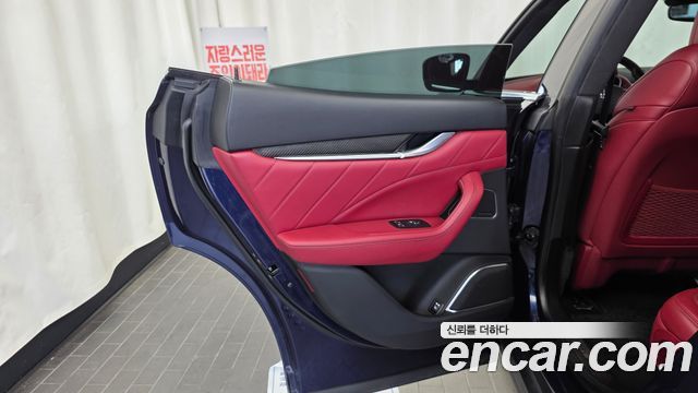 Maserati Levante 2019 — photo 15