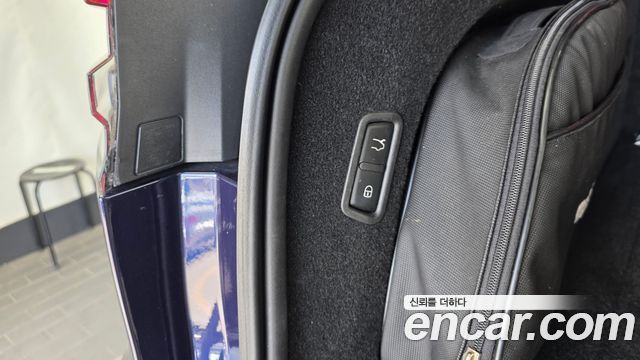 Maserati Levante 2019 — photo 32