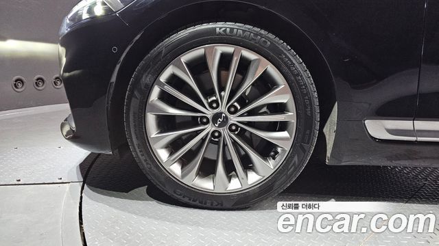 Kia K9 2022 — photo 5