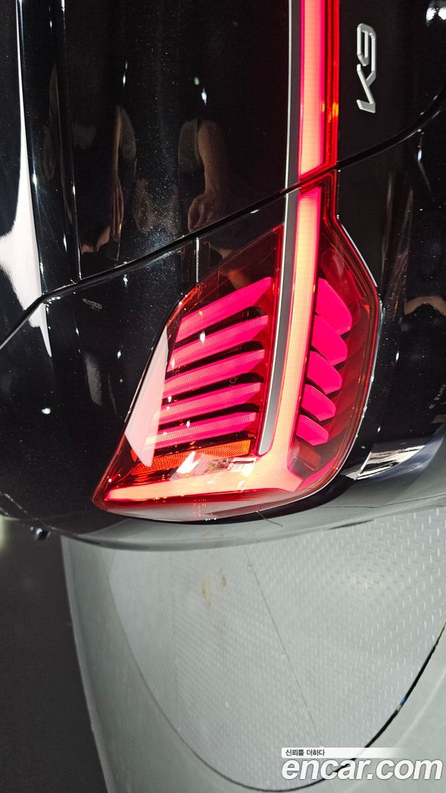 Kia K9 2022 — photo 9
