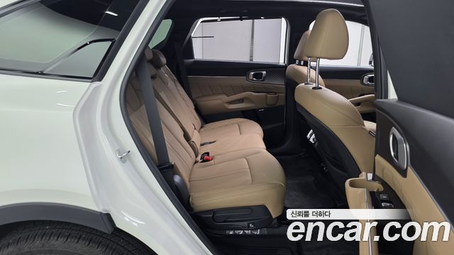 Kia Sorento 2024 — photo 17