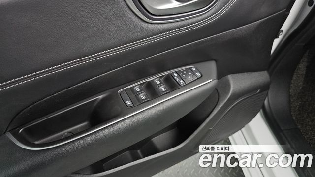 Renault Korea SM6 2024 — photo 24