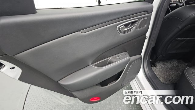 Renault Korea SM6 2024 — photo 15