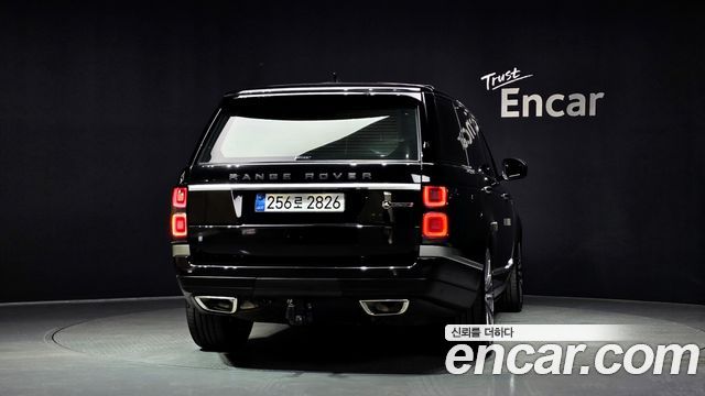 Land Rover Range Rover 2019 — photo 4