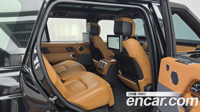 Land Rover Range Rover 2019 — photo 13
