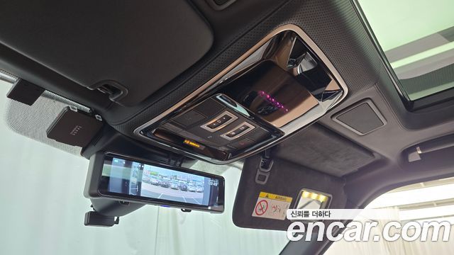Land Rover Range Rover 2019 — photo 29