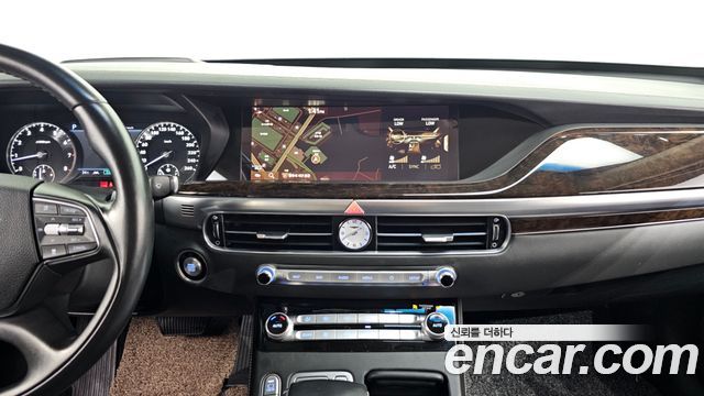 Genesis G90 2019 — photo 12