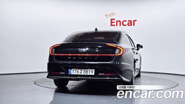 Hyundai Sonata 2022 — photo 4
