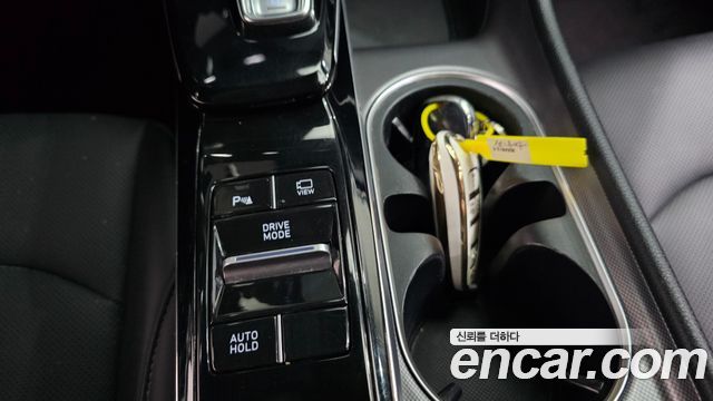 Hyundai Sonata 2022 — photo 12