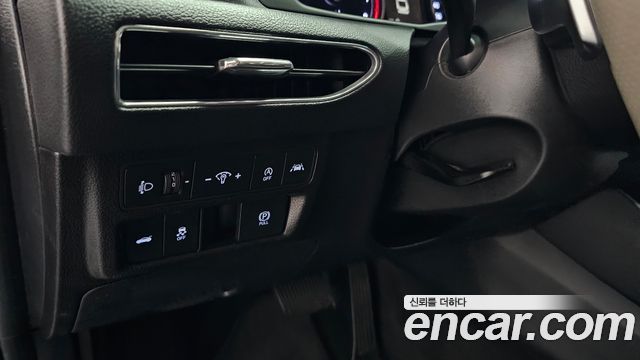 Hyundai Sonata 2022 — photo 29