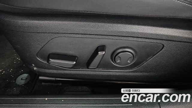 Hyundai Sonata 2022 — photo 30