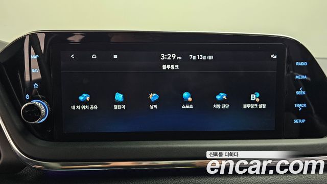 Hyundai Sonata 2022 — photo 33
