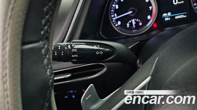 Hyundai Sonata 2022 — photo 36