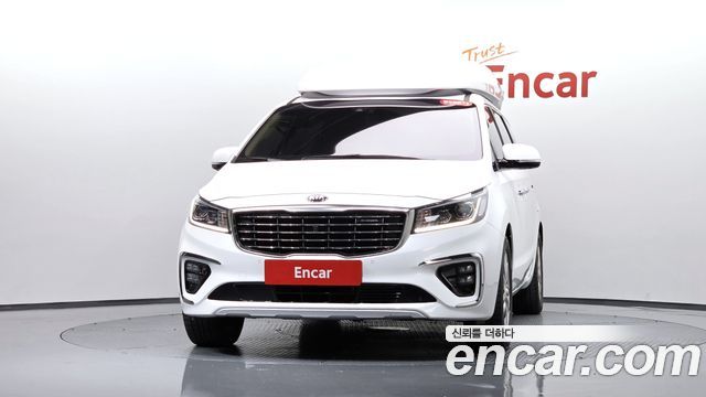 Kia Canival 2019 — photo 3