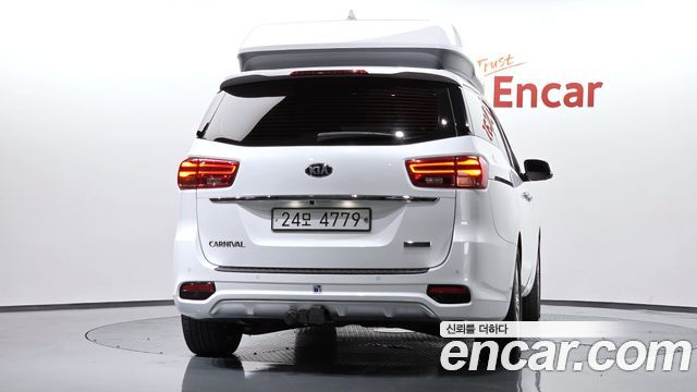 Kia Canival 2019 — photo 4