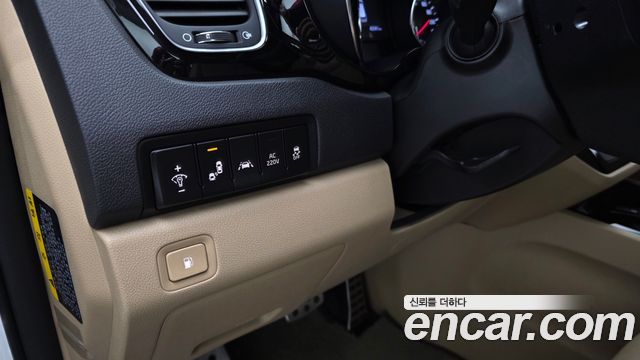 Kia Canival 2019 — photo 24