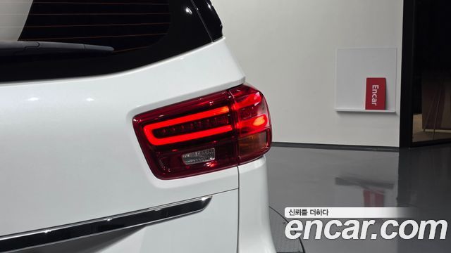 Kia Canival 2019 — photo 9