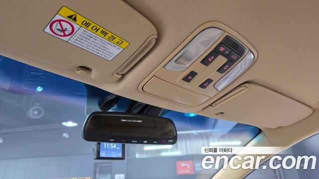 Kia Canival 2019 — photo 33