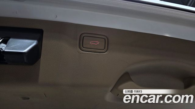 Kia Canival 2019 — photo 34