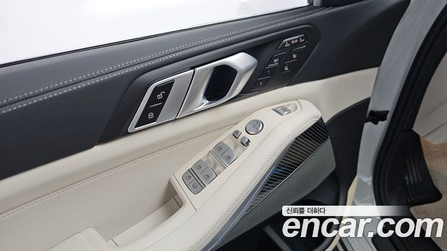 BMW X7 2025 — photo 20