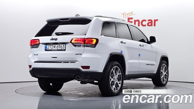 Jeep Cherokee 2021 — photo 2