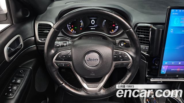 Jeep Cherokee 2021 — photo 19