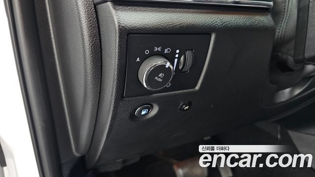 Jeep Cherokee 2021 — photo 24