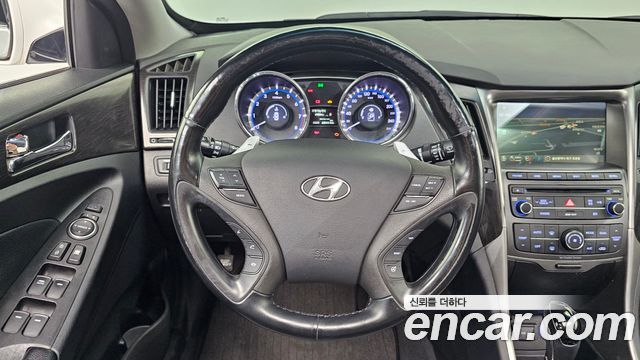 Hyundai Sonata 2014 — photo 12