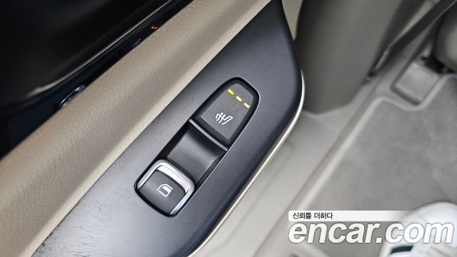 Kia Canival 2023 — photo 29