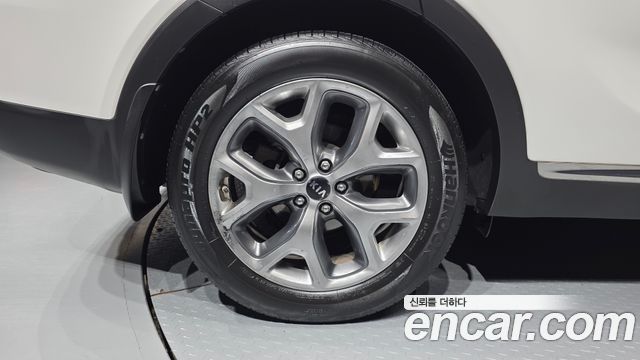 Kia Sorento 2016 — photo 5