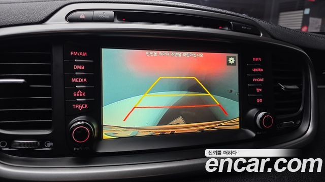 Kia Sorento 2016 — photo 15