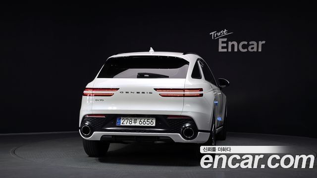 Genesis GV70 2022 — photo 4