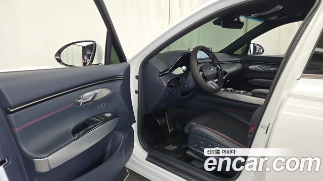 Genesis GV70 2022 — photo 10