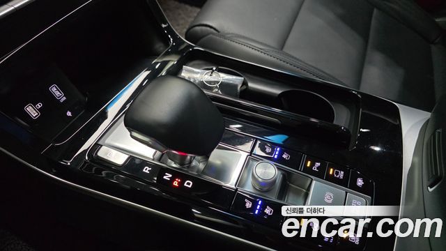 Kia K7 2020 — photo 9