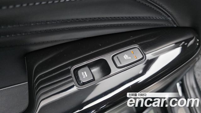 Kia K7 2020 — photo 18