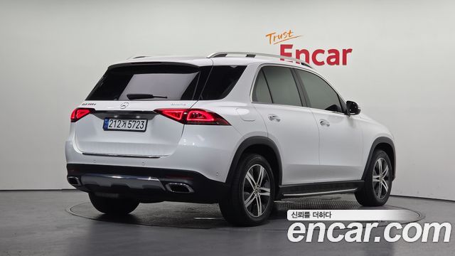 Mercedes-Benz GLE-Class 2019 — photo 2