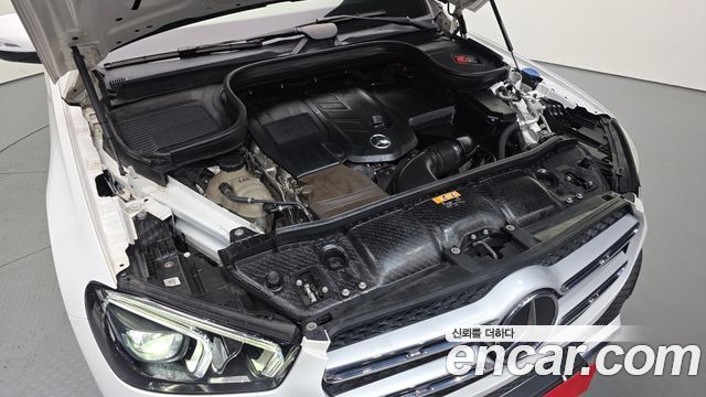 Mercedes-Benz GLE-Class 2019 — photo 6