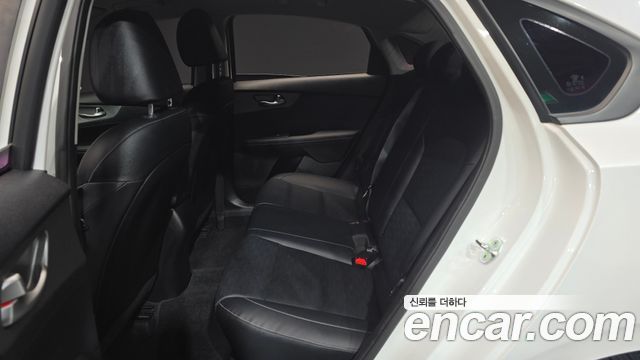 Kia K3 2020 — photo 12