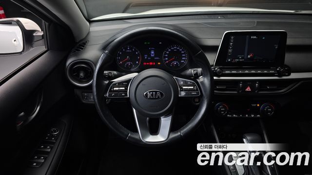 Kia K3 2020 — photo 13