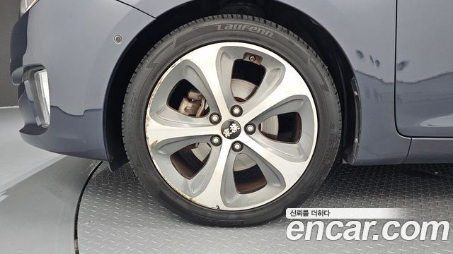 Kia Carens 2015 — photo 5