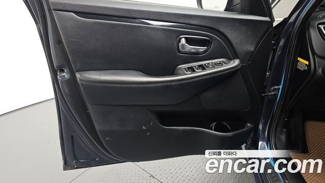 Kia Carens 2015 — photo 14