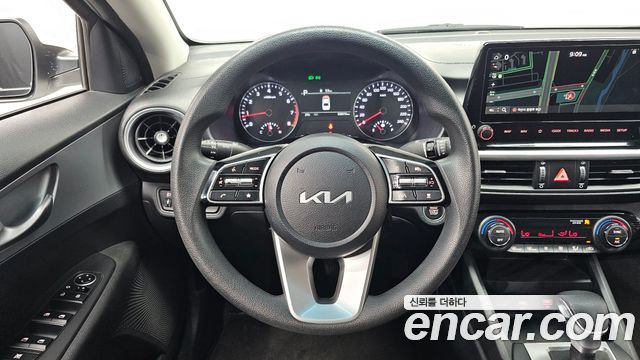 Kia K3 2022 — photo 15