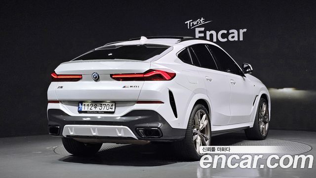 BMW X6 2023 — photo 2