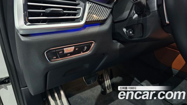 BMW X6 2023 — photo 25