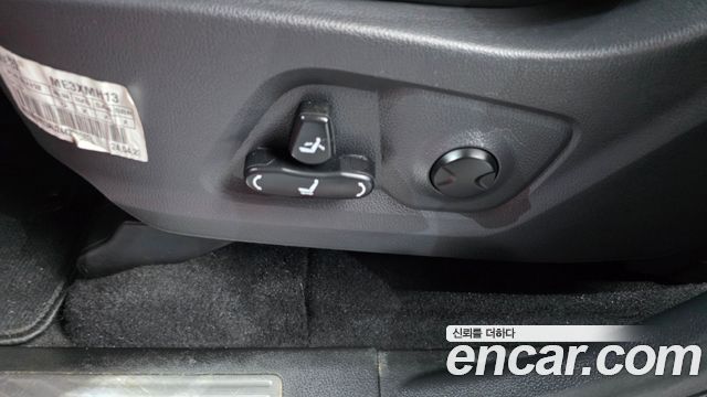 KG Mobility Rexton 2024 — photo 31