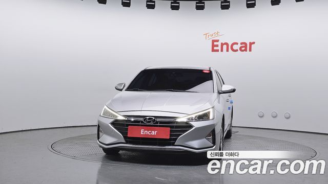 Hyundai AVANTE 2019 — photo 3
