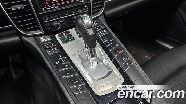 Porsche Panamera 2013 — photo 9