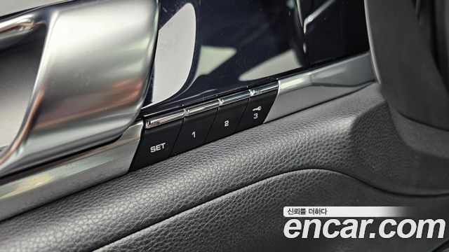 Porsche Panamera 2013 — photo 18
