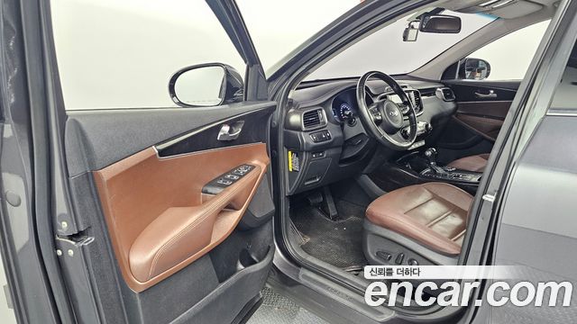 Kia Sorento 2016 — photo 10
