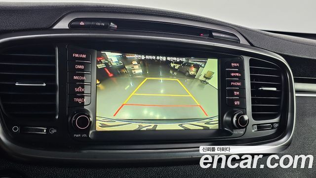 Kia Sorento 2016 — photo 14